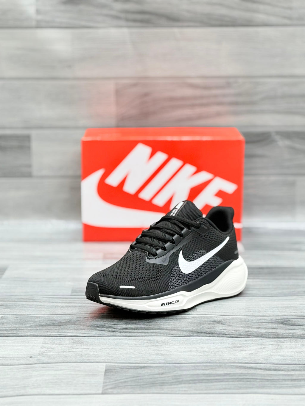 Nike Air Zoom Men's Running Shoes – Black & White