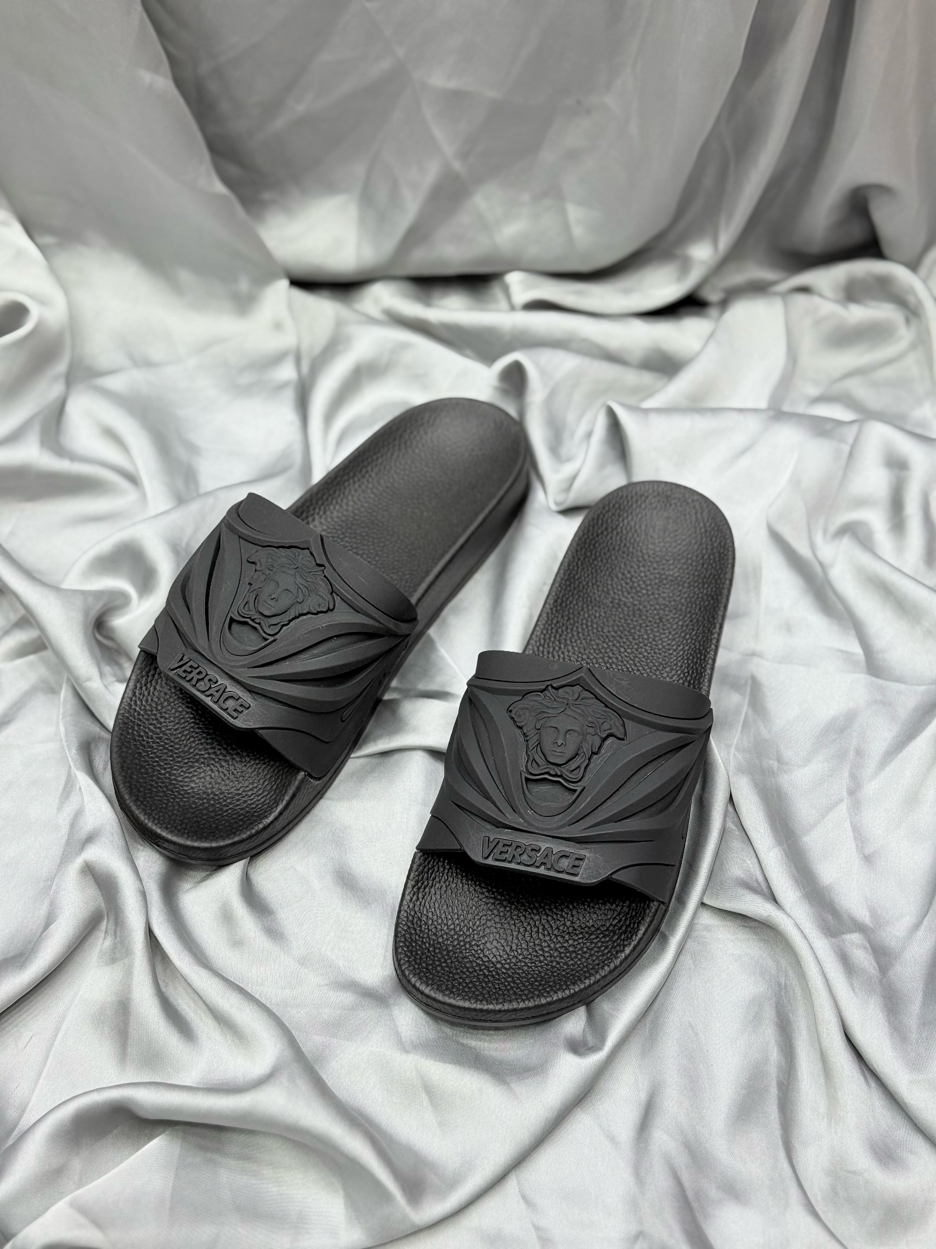 Versace Inspired Luxury Slides – Elevate Your Style & Comfort🖤