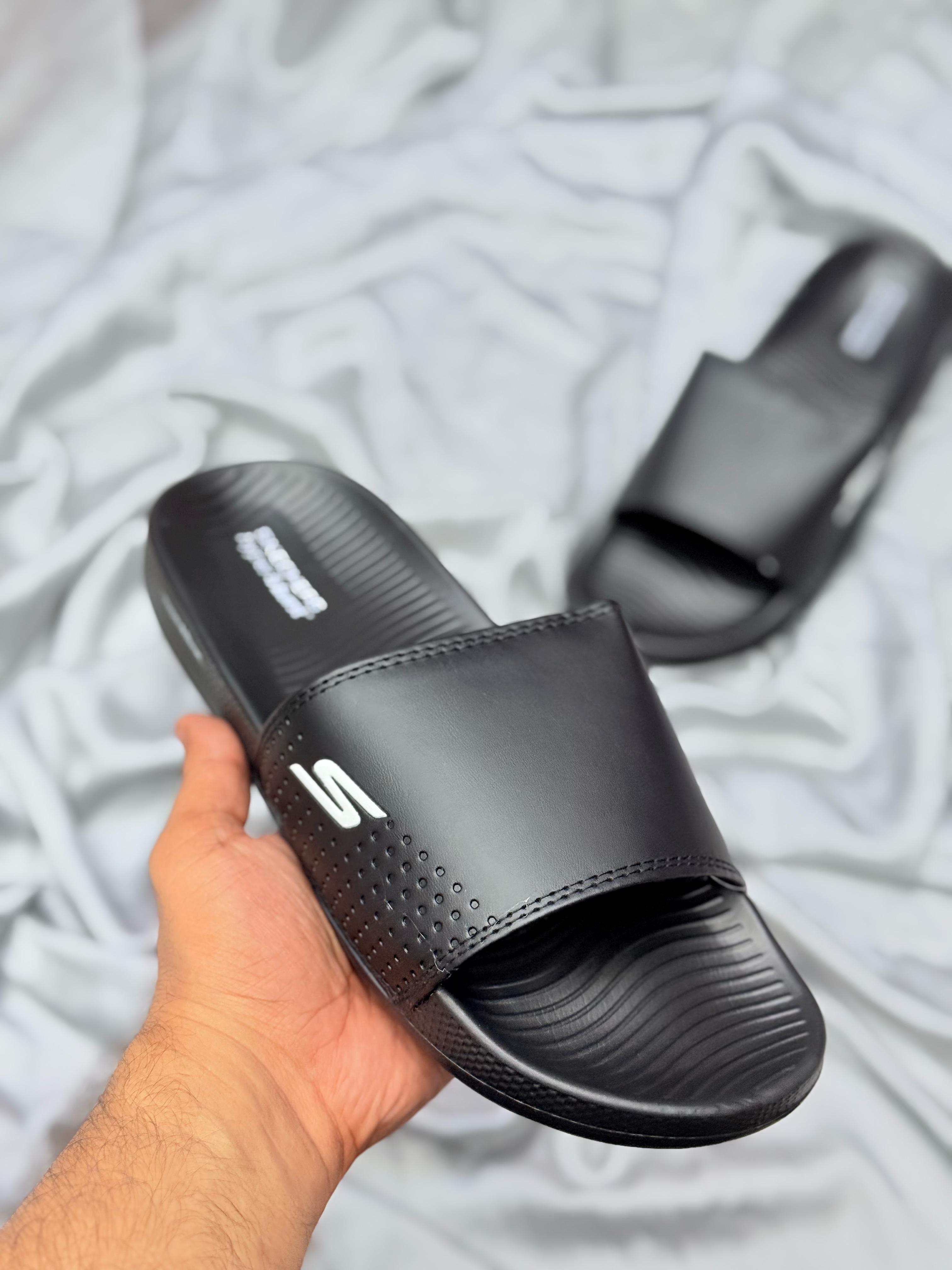 Skechers Premium Comfort Slides – Black Vibe