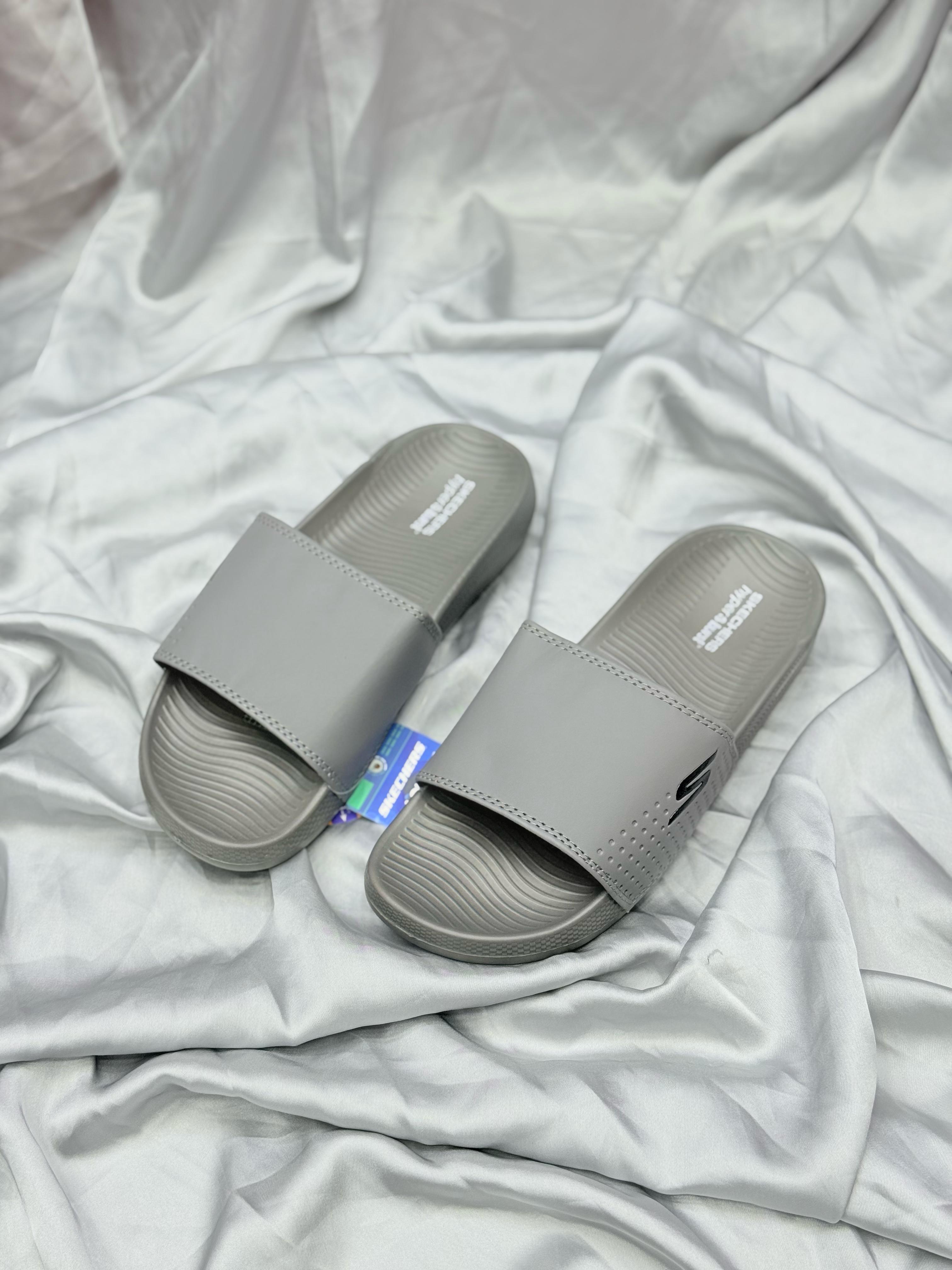 Skechers Premium Comfort Slides – Gray Vibe