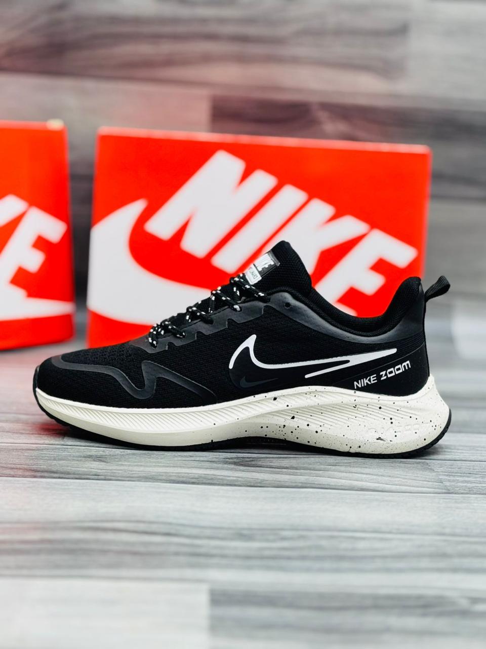 Nike Zoom Running Sneakers – Ultimate Comfort & Performance