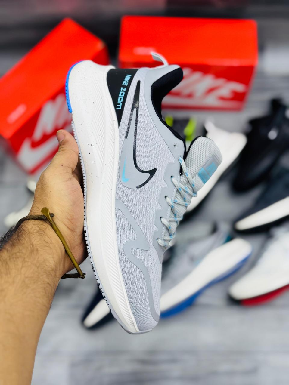 Nike Zoom Running Sneakers – Ultimate Comfort & Performance