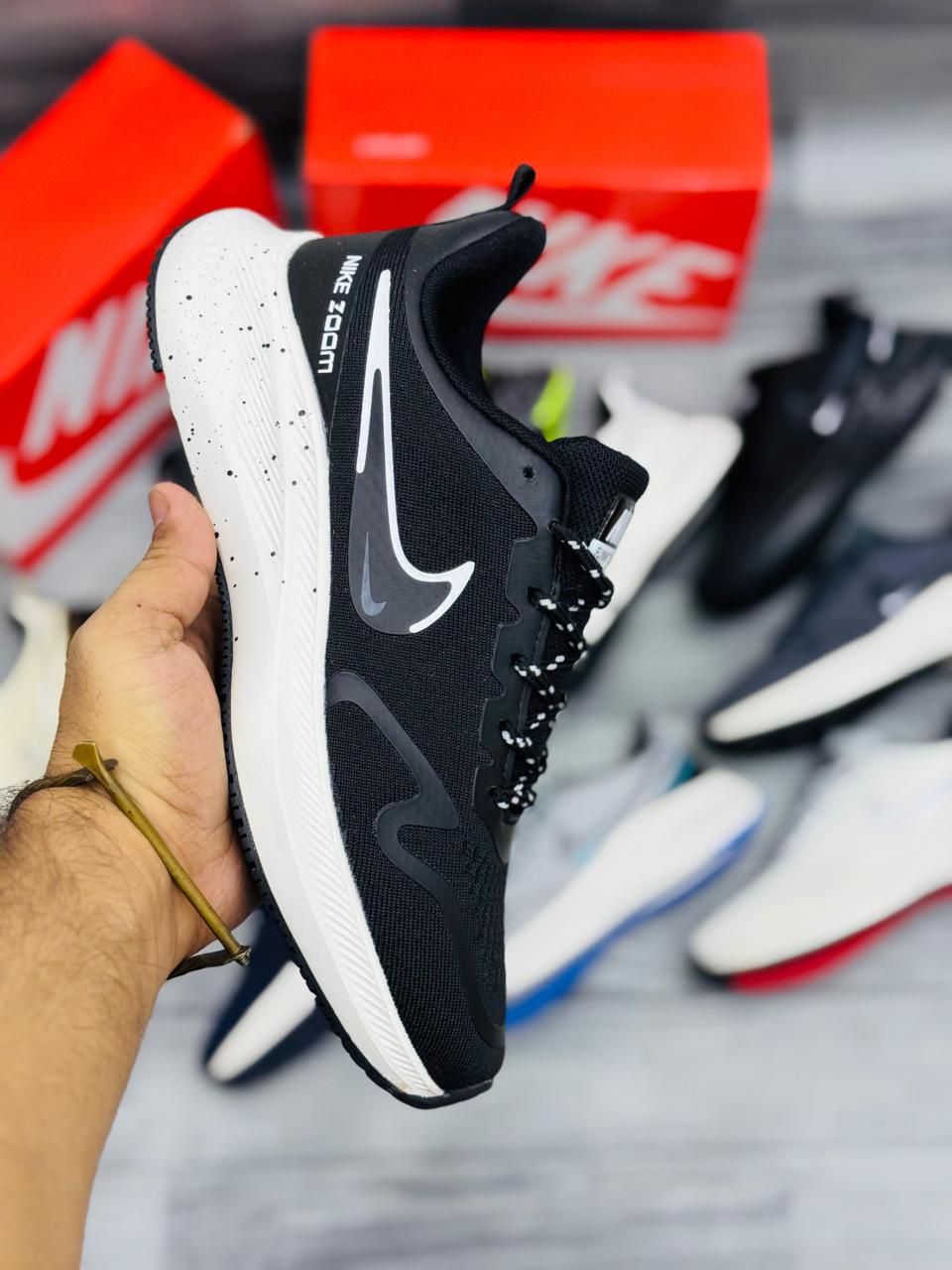 Nike Zoom Running Sneakers – Ultimate Comfort & Performance