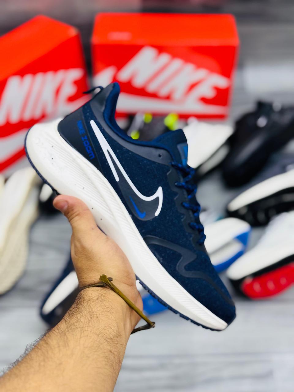 Nike Zoom Running Sneakers – Ultimate Comfort & Performance