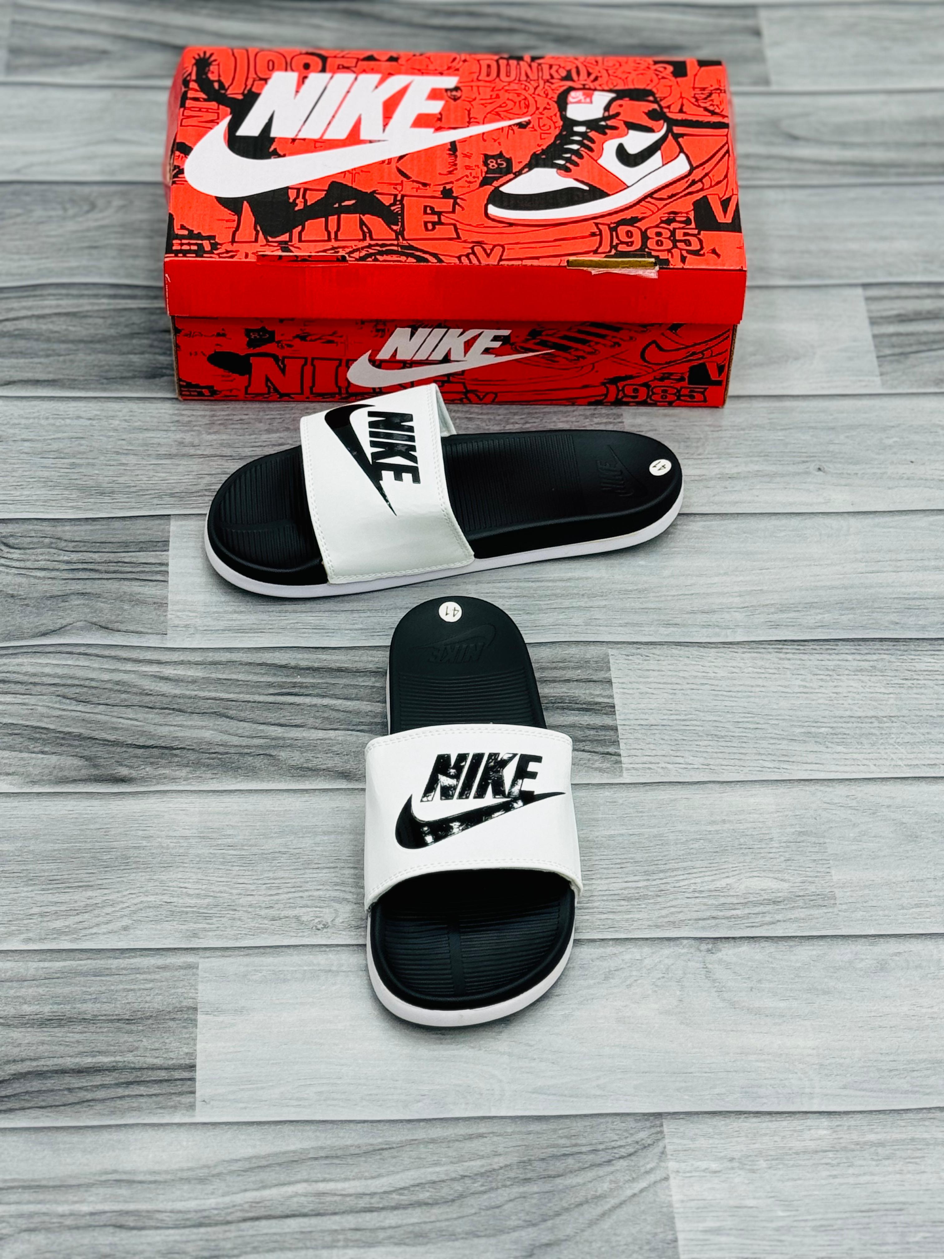 Nike Benassi Just Do It Slides – Black & White