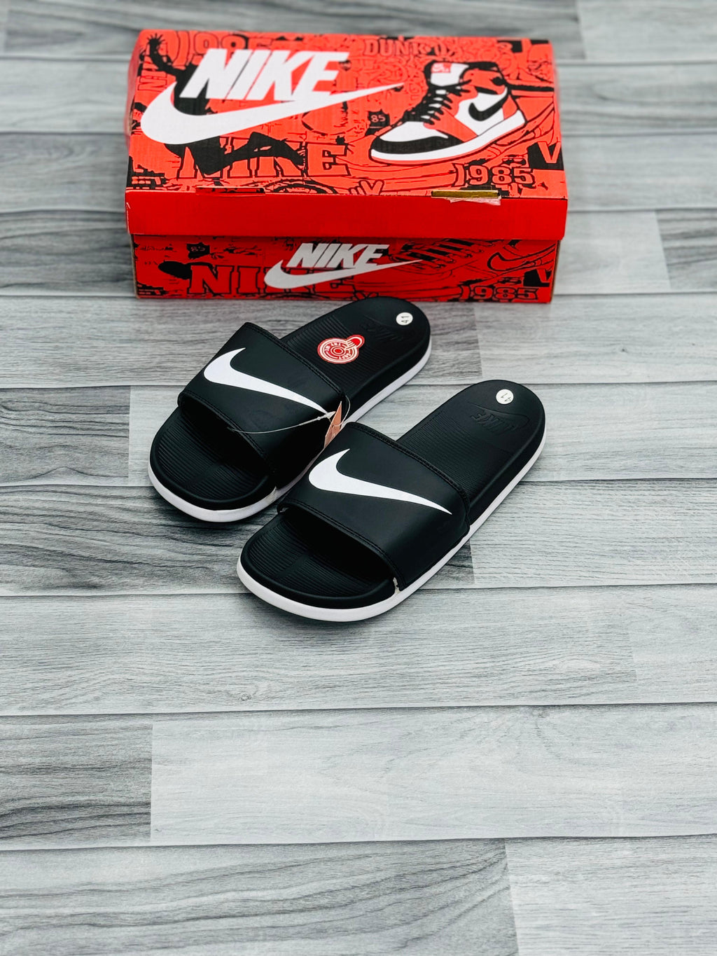 Nike Benassi Swoosh Slides – Black & White