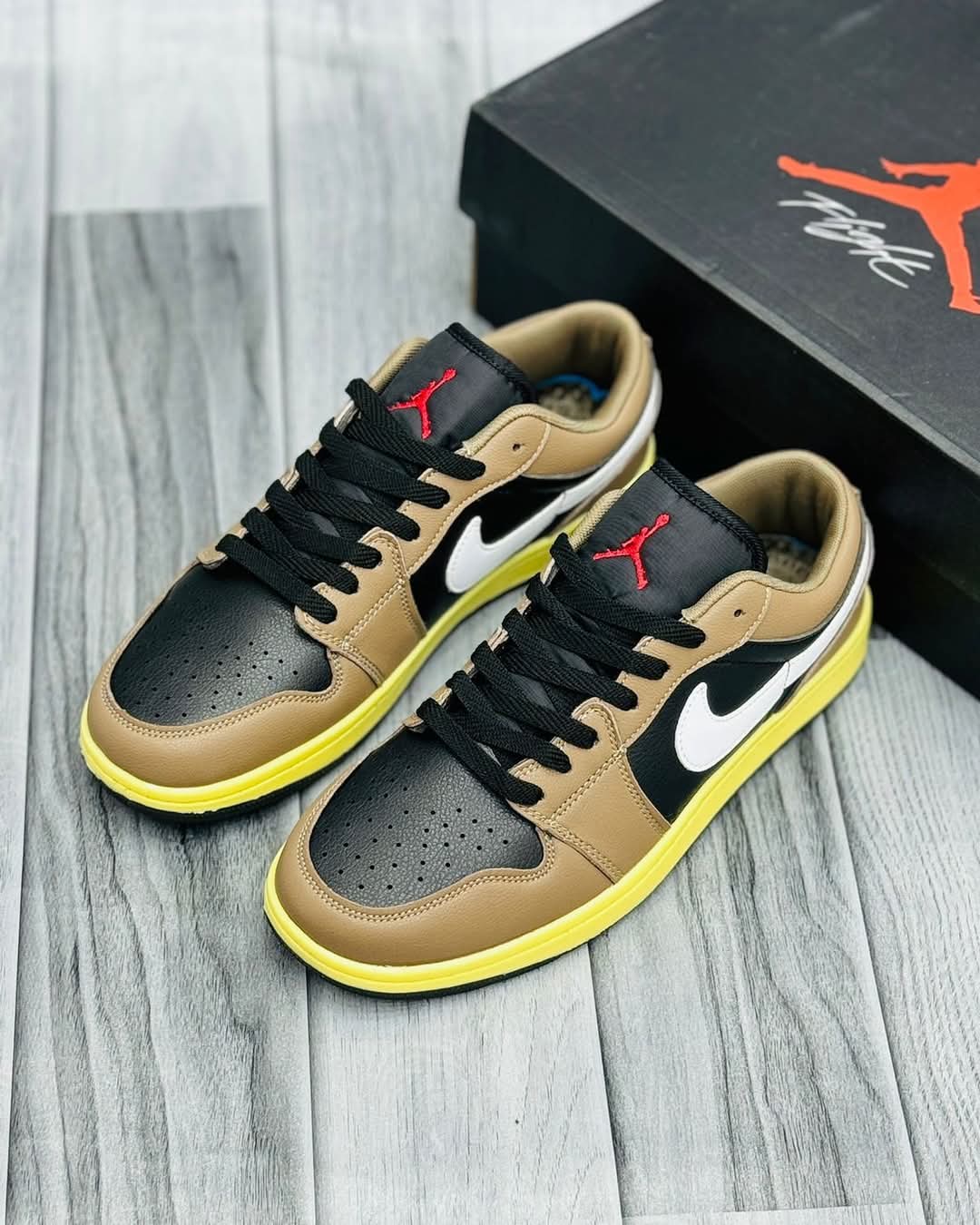 Air Jordan 1 Low Mocha Yellow