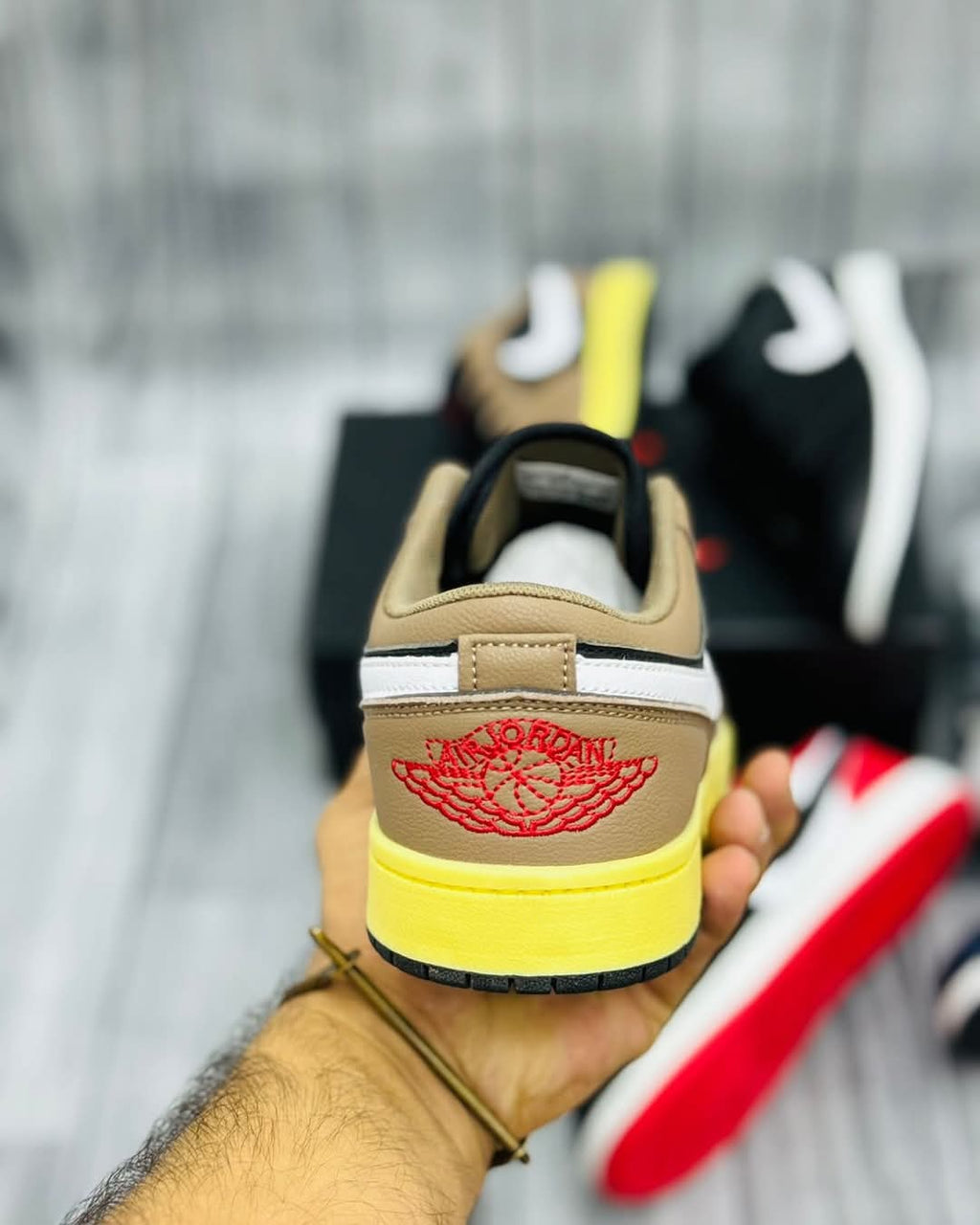 Air Jordan 1 Low Mocha Yellow