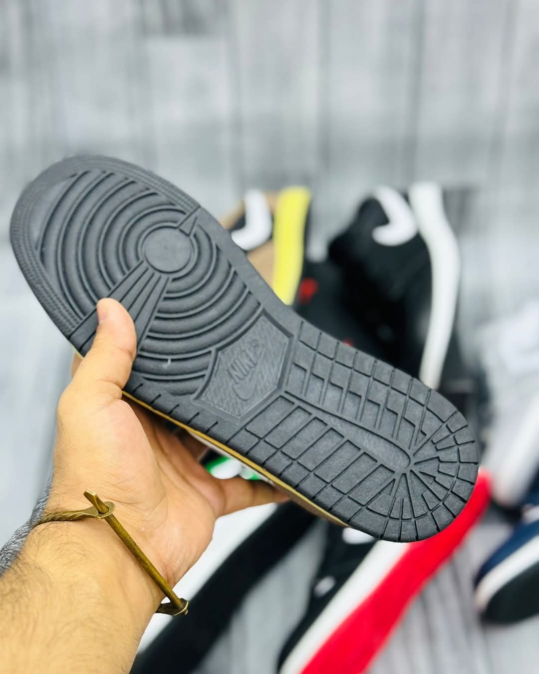 Air Jordan 1 Low Mocha Yellow