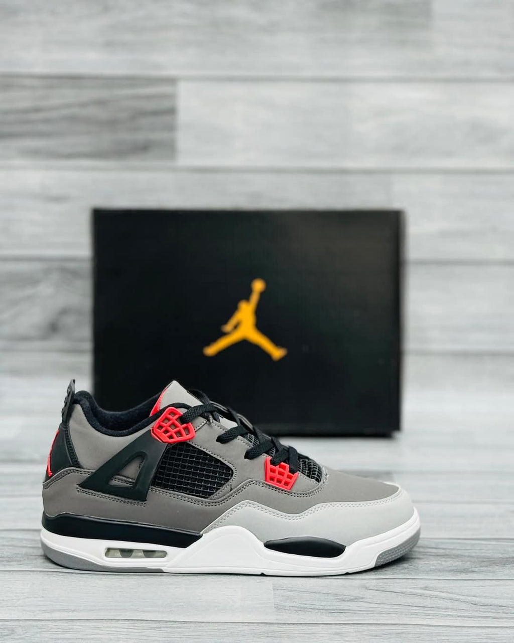 Air Jordan 4 Retro Grey Red