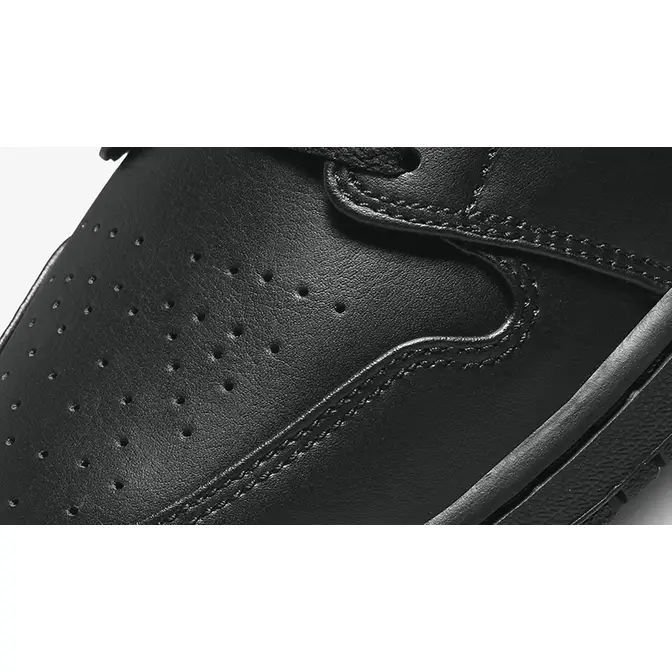 Air Jordan 1 Mid – Triple Black Edition