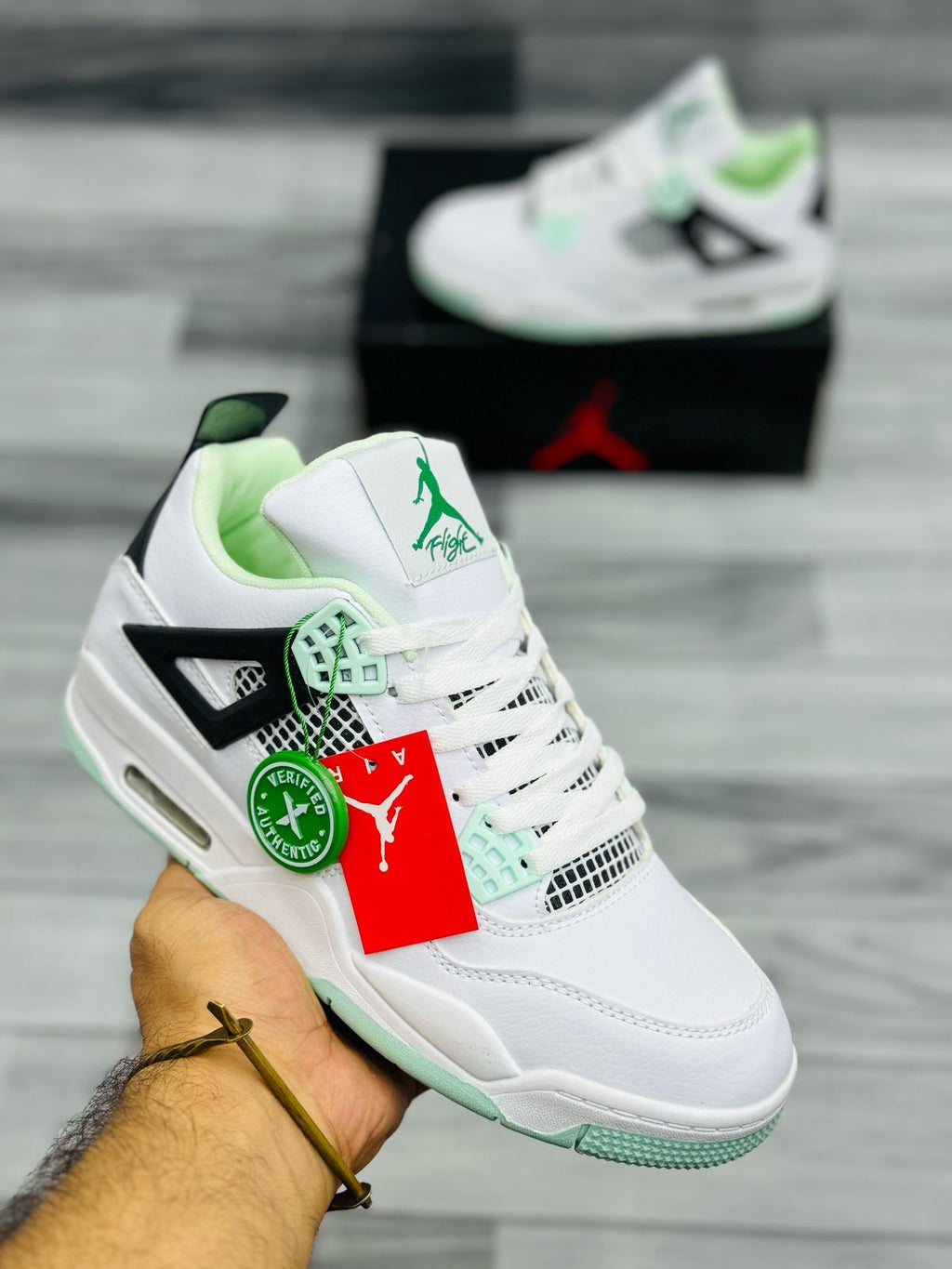Air Jordan 4 Retro – White Mint Glow (Verified Authentic)