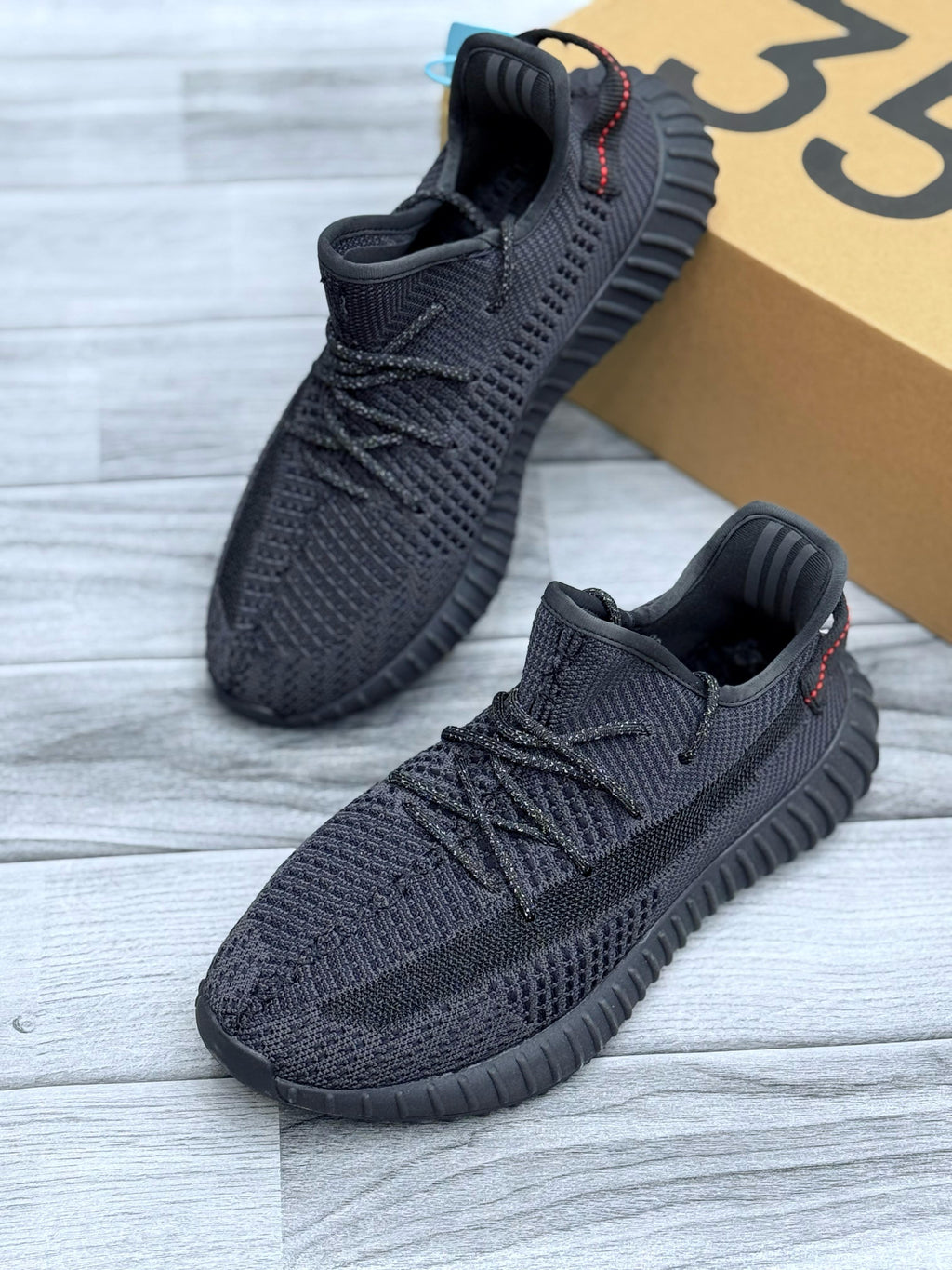 Yeezy Boost 350 V2 “Black Static” – Sleek All-Black Streetwear Icon