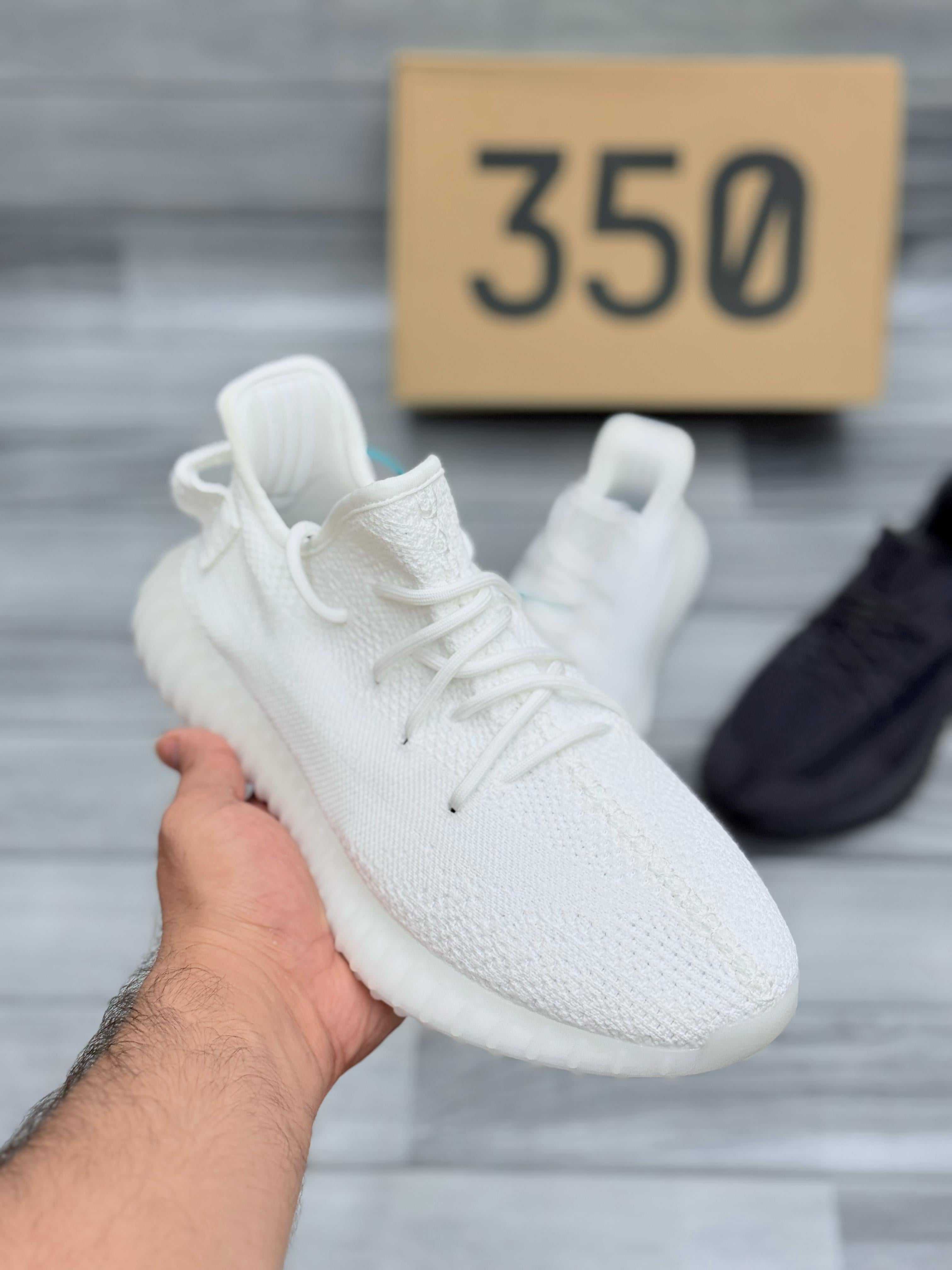 Yeezy Boost 350 V2 "Triple White" – Minimalist Hype Style