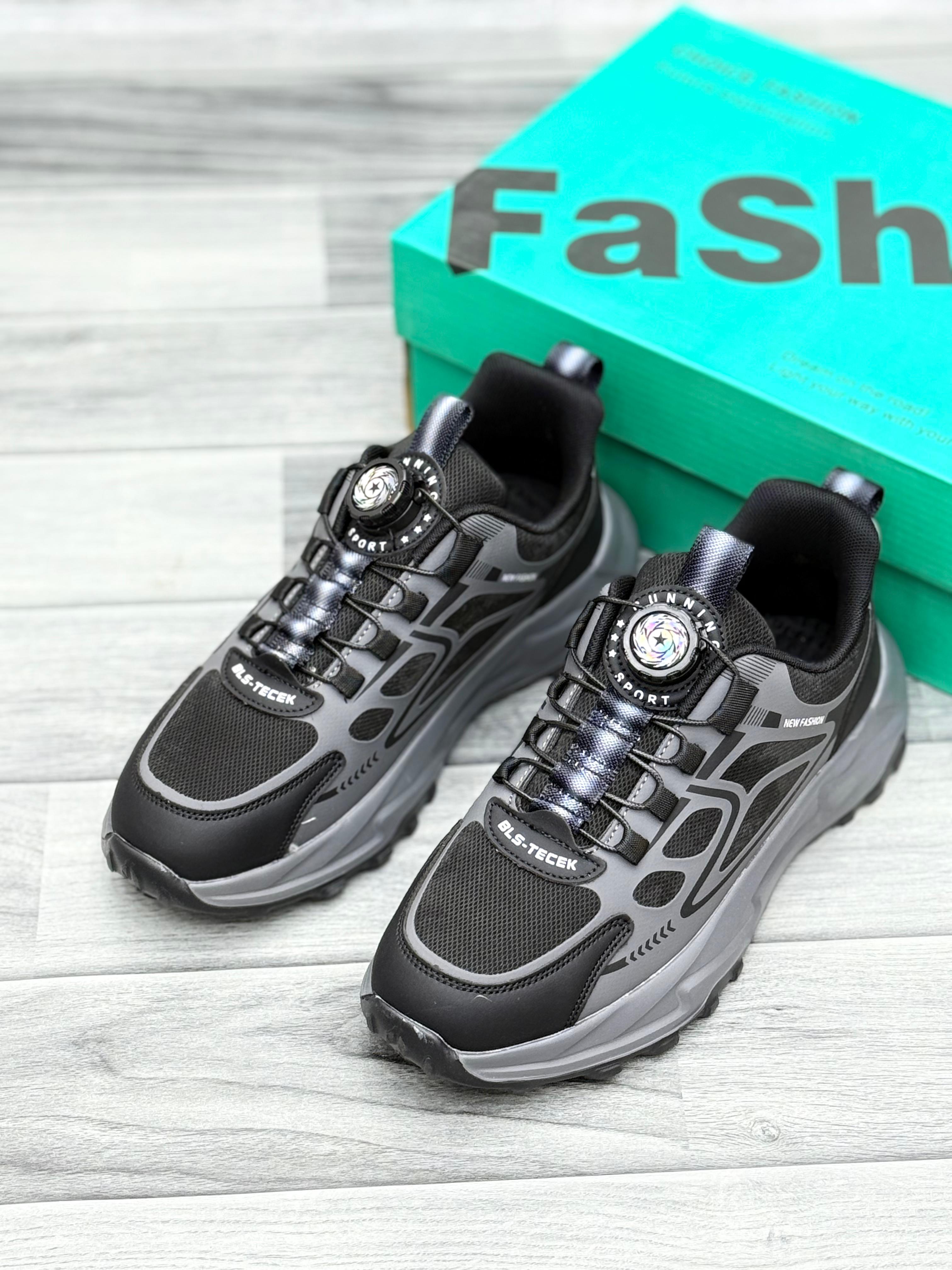 Men's Black & Grey Sport Sneakers – Durable & Stylish