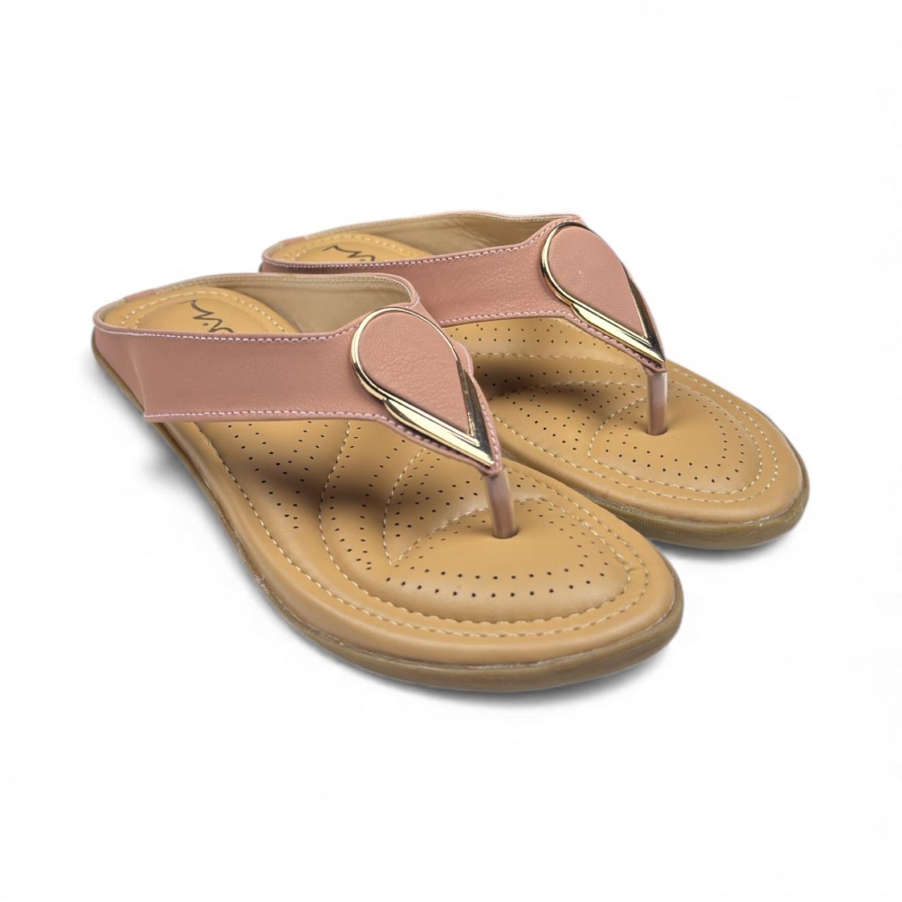 Comfortable Everyday Slippers for Summer | MAG 121